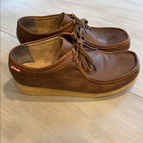 Clarks Tan Leather Chukka Boots for Men - Picture 6 of 7